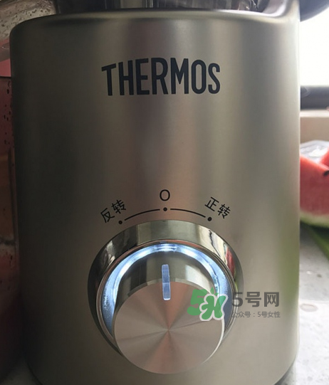 魔膳師榨汁機怎么樣？魔膳師便攜式榨汁機好用嗎？