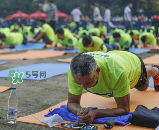平板支撐會影響長高嗎？做平板支撐會不會長不高？