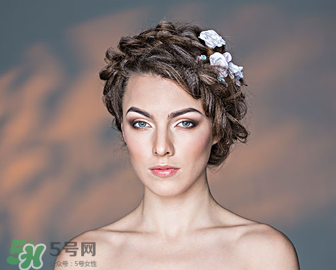 眼睛發(fā)黃是不是肝不好？眼睛發(fā)黃跟肝有關(guān)系嗎？