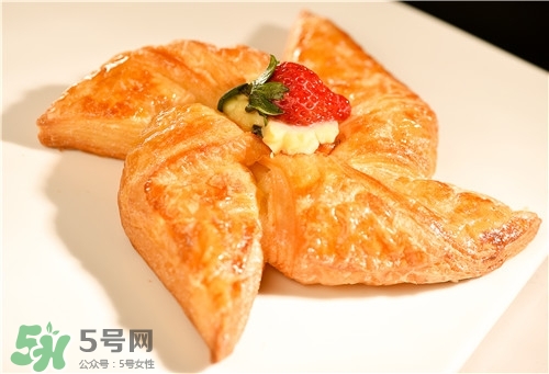 早餐吃面包會(huì)胖嗎？早餐吃面包好不好？