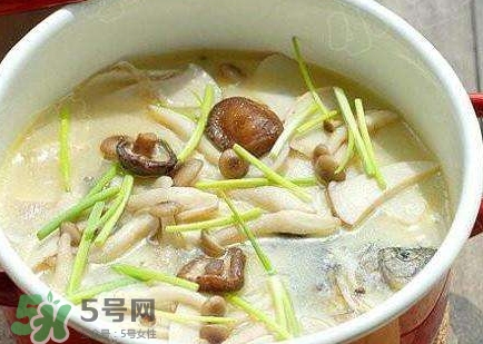 孕婦喝鯽魚(yú)湯上火嗎？孕婦喝鯽魚(yú)湯會(huì)發(fā)胖嗎？