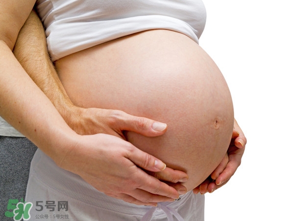 孕婦胸部長妊娠紋嗎？胸部長妊娠紋了怎么辦？