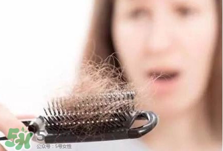 嚴重掉頭發與洗發水有關嗎？掉頭發是洗發水的原因嗎