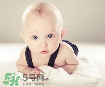剪臍帶是寶寶疼還是媽媽疼？剪臍帶孕婦會痛嗎？