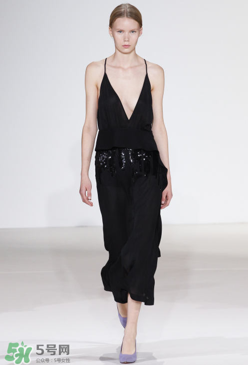 victoria beckham2018春夏系列怎么樣_好看嗎？
