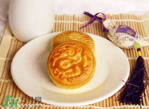 月餅皮為什么會開裂？月餅皮開裂的原因