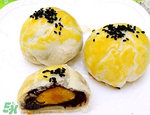 蛋黃酥什么牌子的好吃？蛋黃酥哪個牌子好吃？
