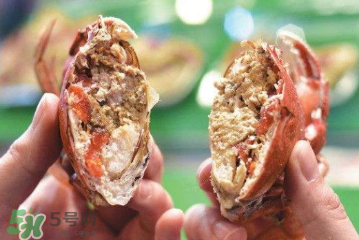 蟹黃是黑色的怎么回事？蟹黃中間有黑的是什么？