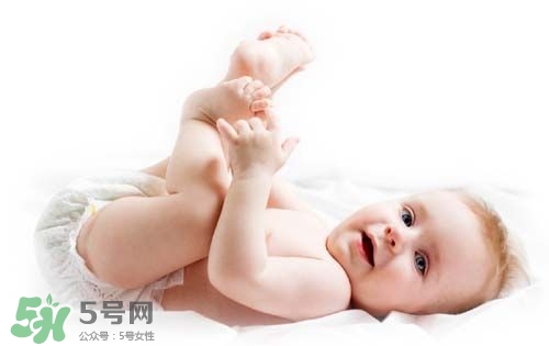 新生兒尿不濕怎么選？新生兒尿不濕什么牌子好？