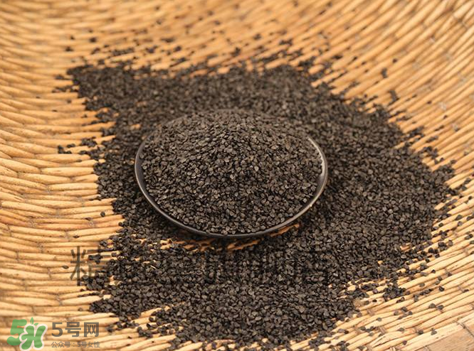 韭菜籽可以泡酒嗎？韭菜籽可以腌著吃嗎？