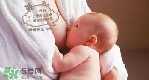 寶寶睡覺(jué)出汗多還要蓋被嗎？寶寶睡覺(jué)出汗多怎么辦？