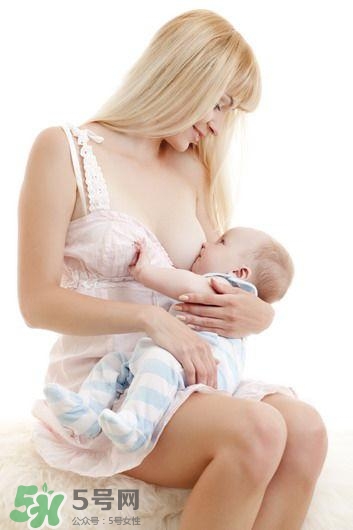 母乳喂養(yǎng)期間感冒了怎么辦？感冒了還能喂母乳嗎？