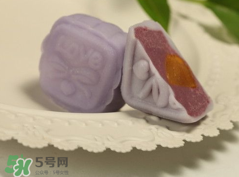 冰皮月餅為什么要冷藏？冰皮月餅為什么要放冰箱？