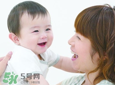 寶寶什么時候學會說話？怎么教寶寶說話？