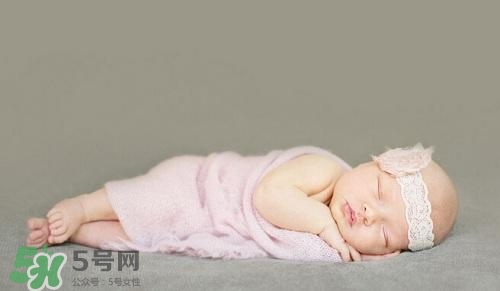 勒博耶分娩法的具體步驟是什么？勒博耶分娩法有哪些優(yōu)點？