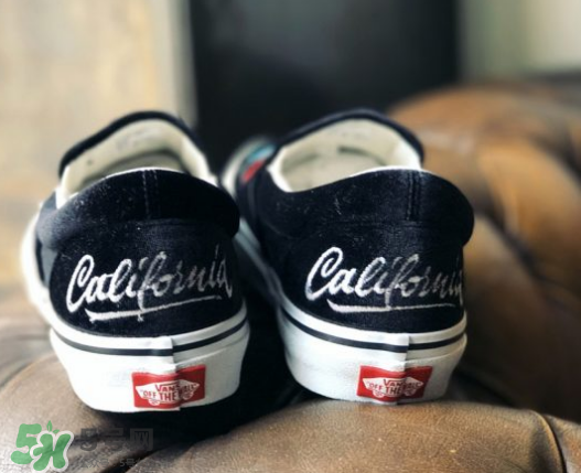 vans橫須賀紀念款slip-on板鞋多少錢_在哪買？