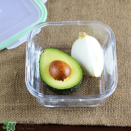 牛油果隔夜了還能吃嗎？牛油果可以冷凍保存嗎？