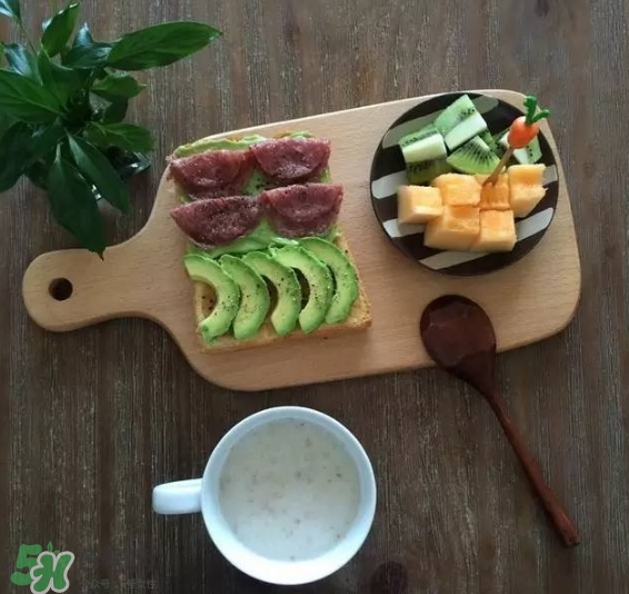 牛油果是什么味道？牛油果是甜的嗎？