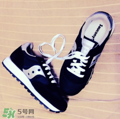 saucony一般多少錢？索康尼和亞瑟士哪個好？