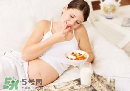 孕婦可以喝核桃粉嗎？孕婦喝核桃粉好嗎？
