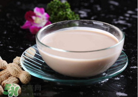 核桃打豆漿營養會流失嗎？核桃和什么一起打豆漿？