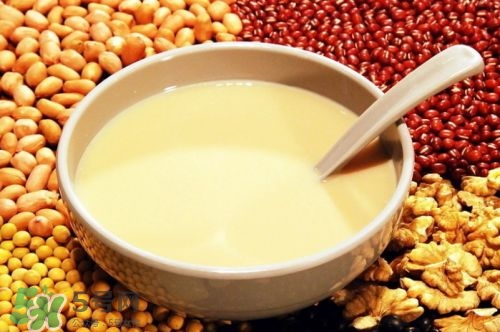 核桃打豆漿營養會流失嗎？核桃和什么一起打豆漿？