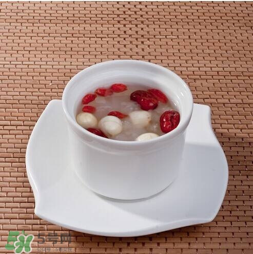 坐月子能吃雪蛤嗎？產婦吃雪蛤有什么好處？
