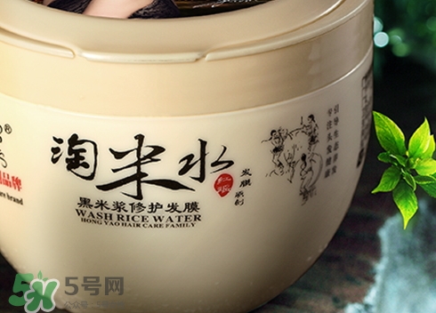 護發素能軟化頭發嗎？護發素能讓頭發變軟嗎？