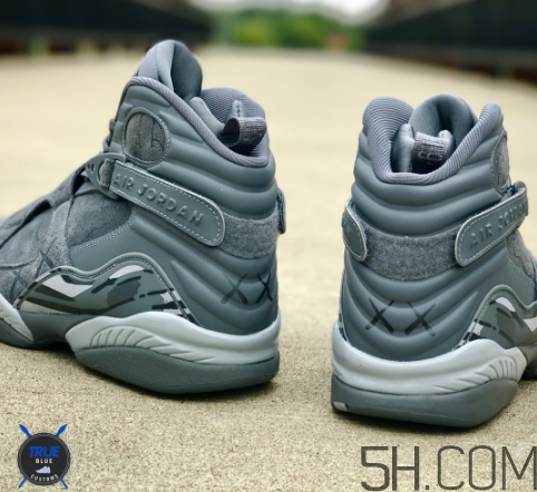 kaws與air jordan 8聯名實物什么樣？