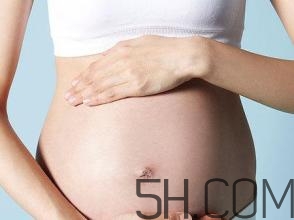孕晚期肚子疼影響胎兒?jiǎn)?？孕晚期肚子像?lái)月經(jīng)一樣疼