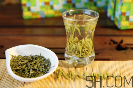 茶葉發霉是什么樣子？茶葉發霉怎么鑒別？