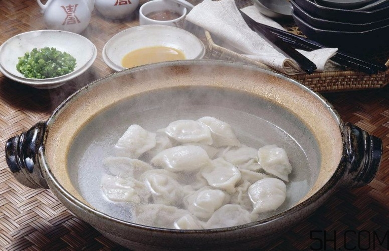 煮餃子怎么煮不破皮？煮餃子怎么看熟沒熟？