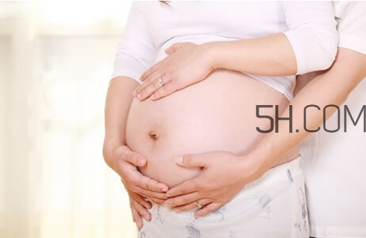 懷孕嘔吐吃什么可以緩解？孕婦哪幾種情況不能隨便摸肚子？