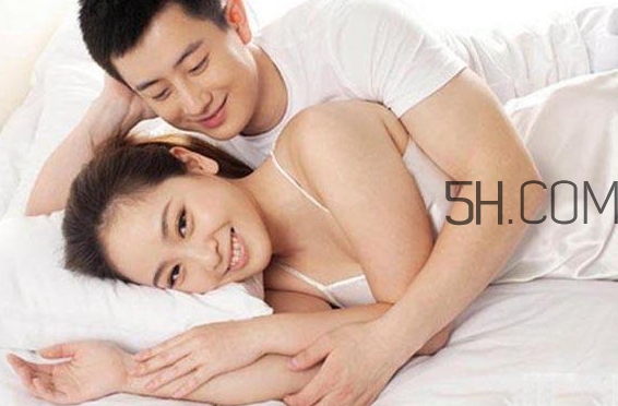 孕晚期同房有助于生產(chǎn)嗎？孕晚期同房對胎兒有影響嗎？