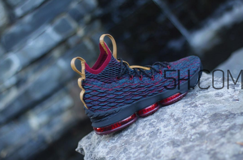 nike lebron 15 cavs騎士隊配色發售時間_多少錢？