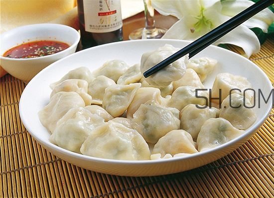 十個月的寶寶可以吃餃子嗎？寶寶吃什么餡的餃子好？