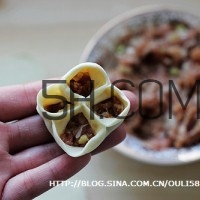 餃子和面用熱水還是冷水？餃子和面要醒多長(zhǎng)時(shí)間？