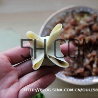 餃子和面用熱水還是冷水？餃子和面要醒多長(zhǎng)時(shí)間？