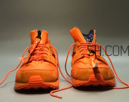 nike air huarache華萊士拉鏈款實物什么樣？