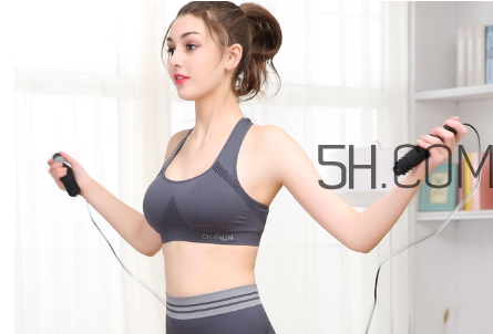 運動前吃什么好？跳繩減肥會瘦胸嗎？
