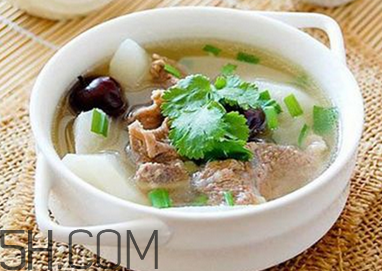 秋燥喝什么湯好？秋季適合吃什么肉？