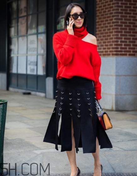 紅色衣服染色了怎么辦？紅色衣服染上黑色怎么洗掉？