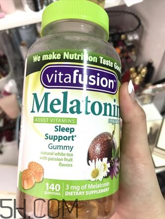 褪黑素和安眠藥有什么區別？褪黑素和酒一起會死嗎？