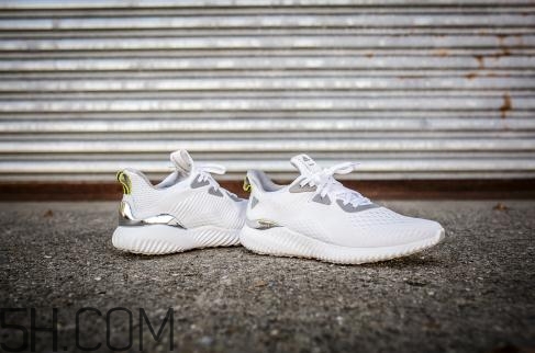 kolor與adidas alphabounce聯名系列多少錢_在哪買？