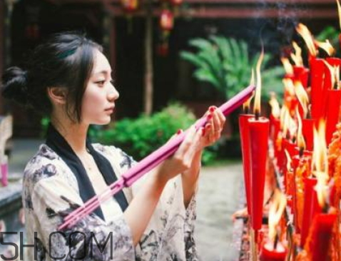 重陽(yáng)節(jié)可以燒香嗎？九月九給佛家上供嗎？