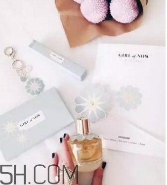 elie saab girl of now香水怎么樣？girl of now香水好聞嗎