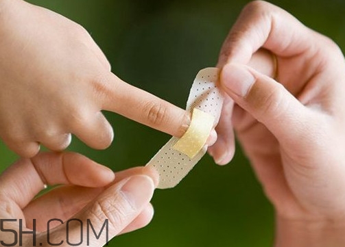 創可貼的用處是什么？創可貼哪些傷口能用