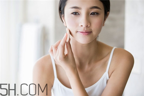 青春痘會傳染嗎？青春痘能根治嗎？