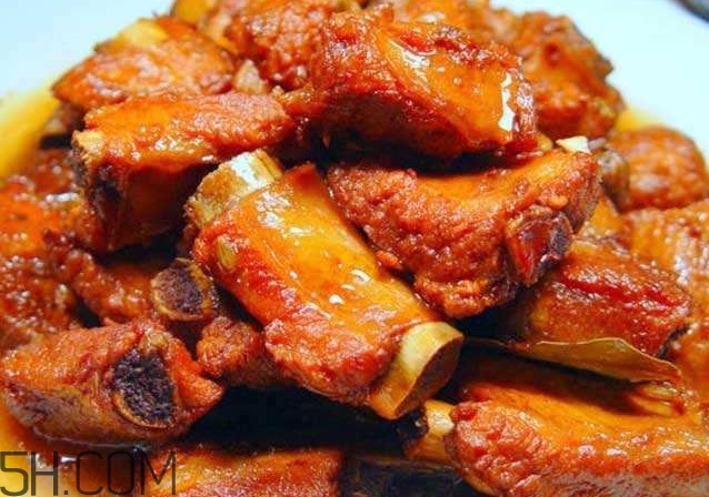 做糖醋排骨煮多長(zhǎng)時(shí)間？酸甜排骨和糖醋排骨有什么區(qū)別