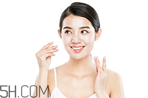 粉刺會痛嗎？粉刺會留疤嗎？